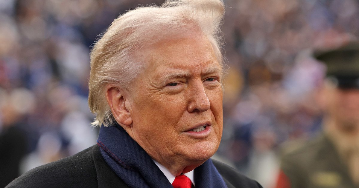 Trump Vows Executive Order to Reshape College Sports Landscape