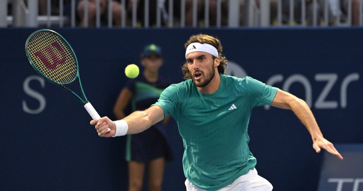 Tsitsipas Future in Doubt: Injury Battles Spark Retirement Rumors