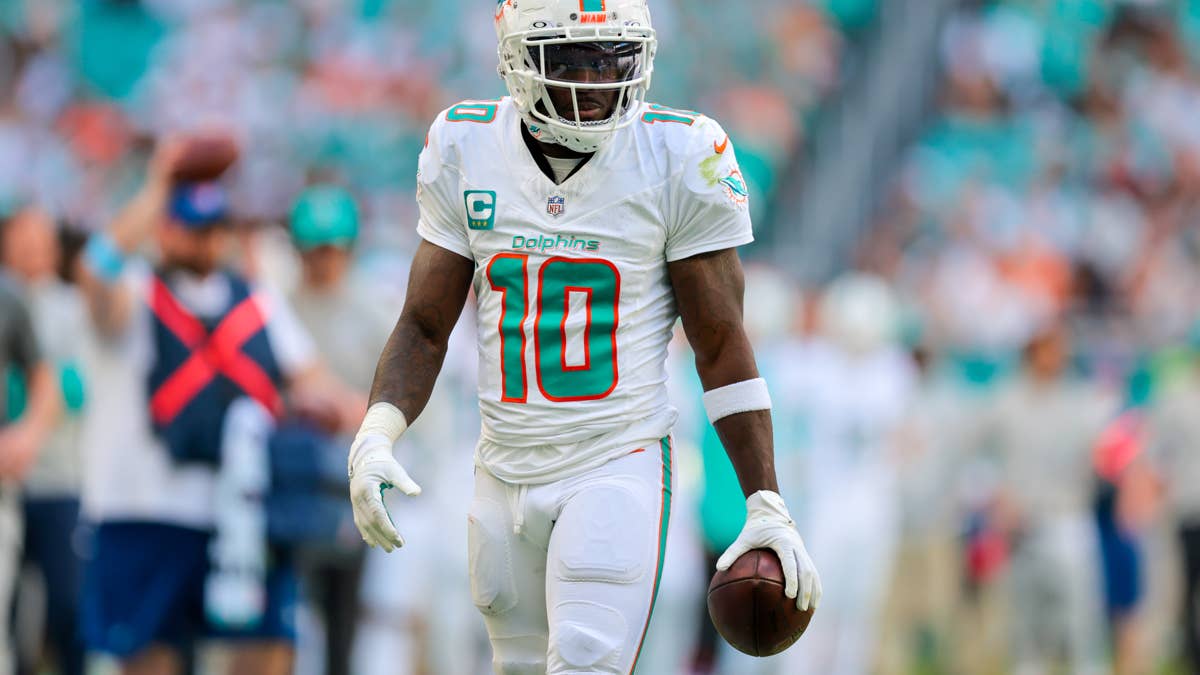 Tyreek Hill Eyeing Chiefs Reunion Once Knee Heals, per Report