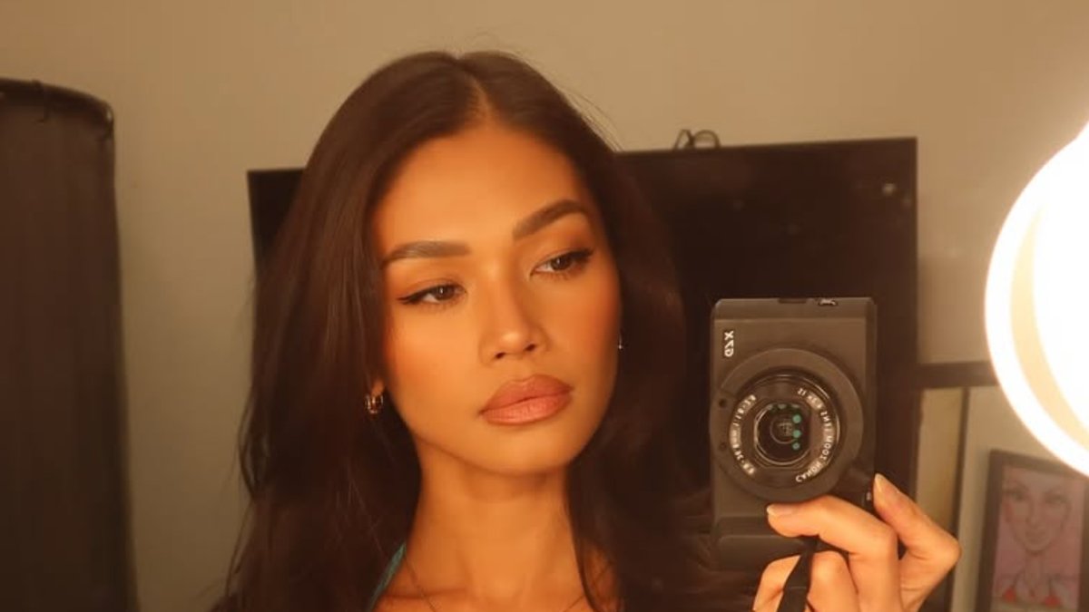 UFC Ring Girl Red Dela Cruz Turns Heads in Fiery Red Swimsuit