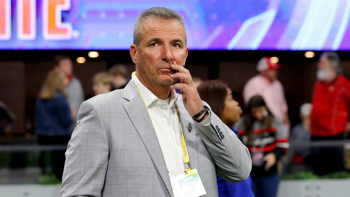Urban Meyer Puzzled by Ohio State's QB Choice