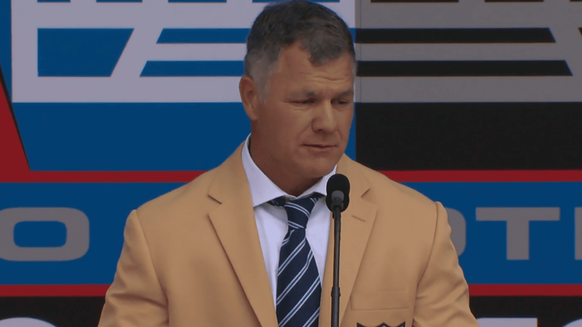 Vinatieri's Hall of Fame Roast of Pat McAfee Steals the Show
