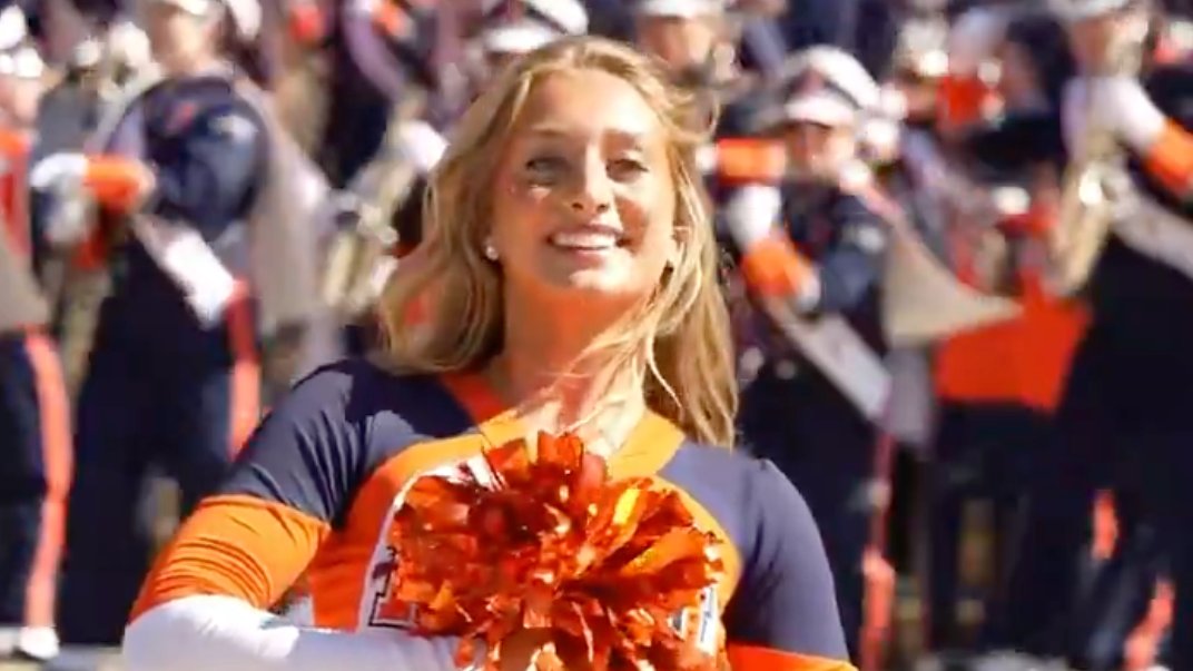 Viral 'Perfect' Illinois Cheerleader Identified After Oregon Upset