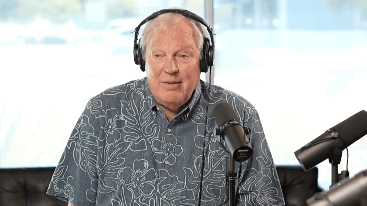 Volleyball Legend's On-Air Apology Sparks Debate Over Celebration Culture