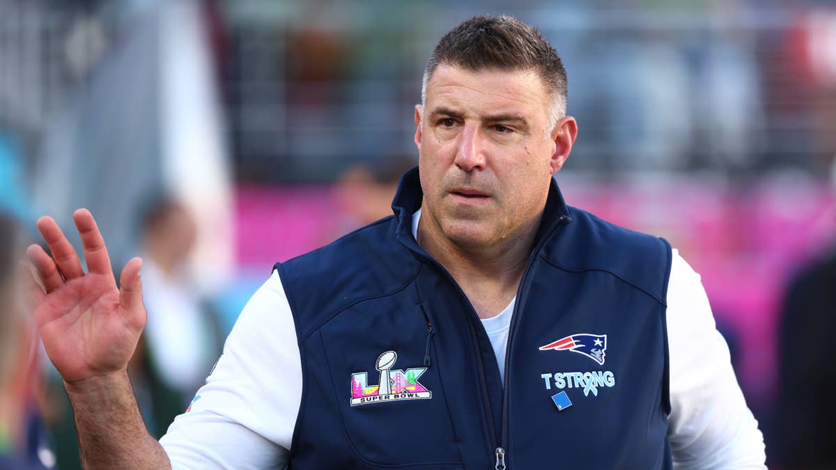 Vrabel's Damage Control on Russini Scandal Is a Total Fumble, Expert Says