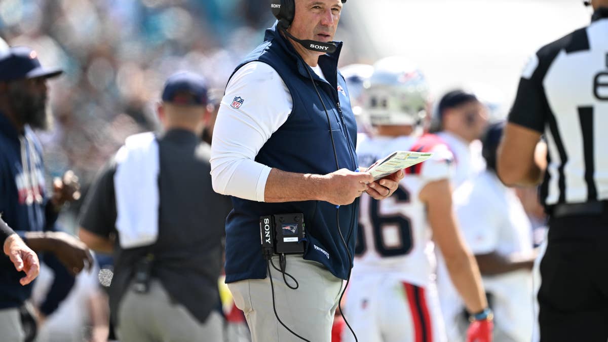 Vrabel to Maye: Stop Squeezing the Life Out of Every Play