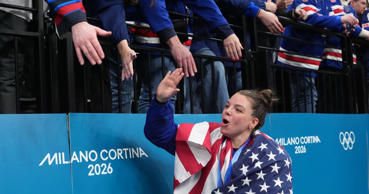 White House Snub? US Women's Hockey Team's Trump Invitation Sparks Debate