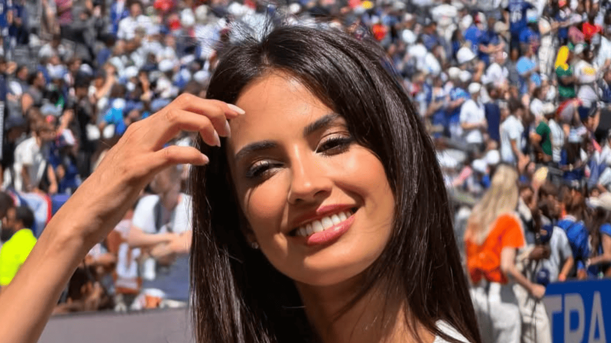 World Cup Reporter Told to Ditch 'Inappropriate' Wardrobe