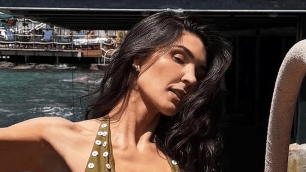 WWE Host Cathy Kelley Turns Up the Heat with Stunning Swimsuit Video