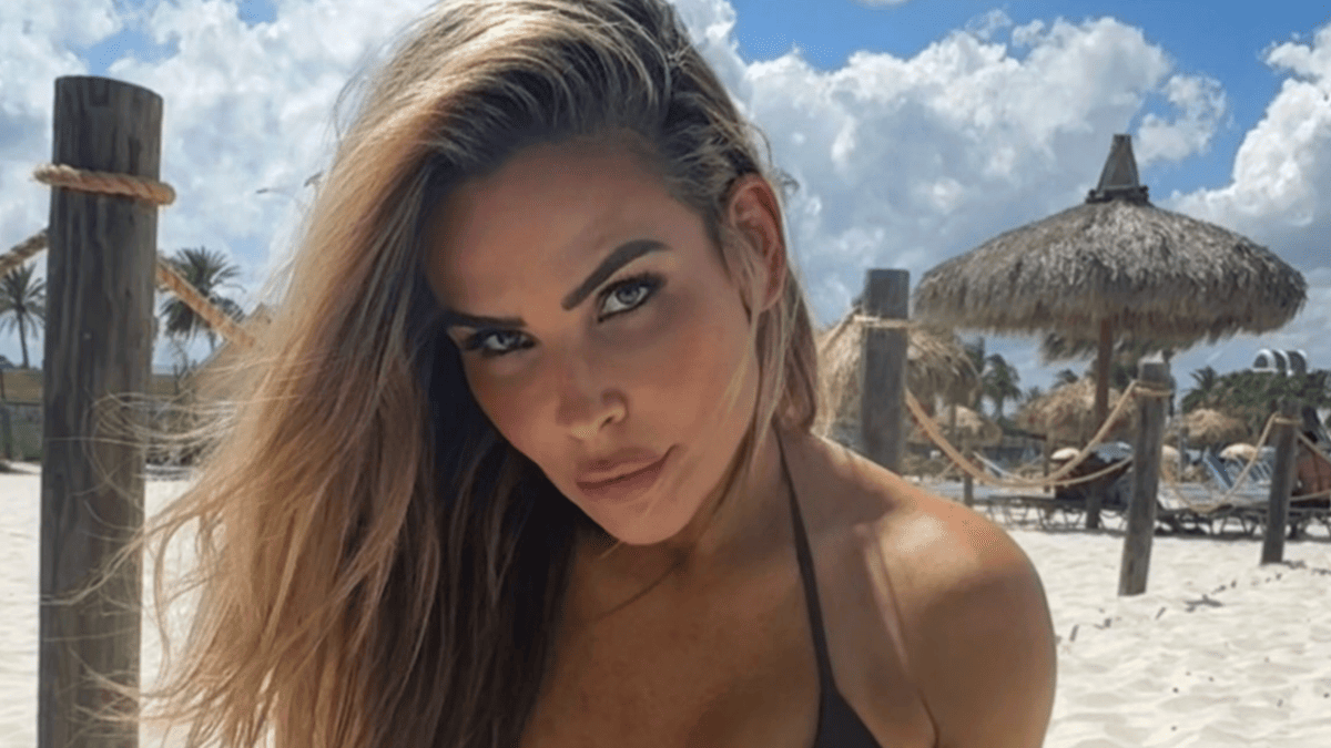 WWE Star Natalya Neidhart Turns Up the Heat in Sizzling Swimsuit Photo